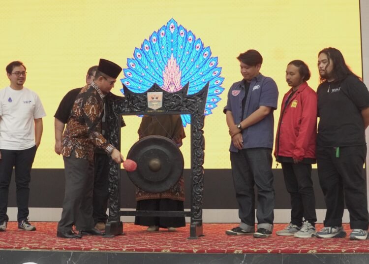 Wakil Wali Kota Bukittinggi, Ibnu Asis, pada saat membuka West Sumatra Film Festival (WSFF) 2025.