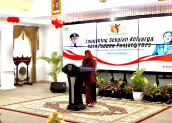 Pemko Padang Panjang Luncurkan Program Sekolah Keluarga, Upaya Cegah Perceraian dan Kekerasan Anak