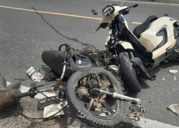 Motornya Tabrak Motor Lain, Pengendara di Pesisir Selatan Patah Paha Kiri