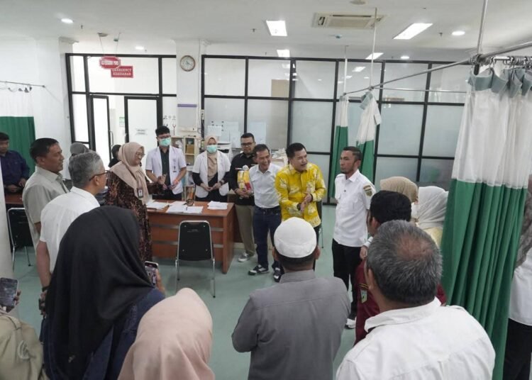 Wakil Wali Kota, Padang Panjang, Allex Saputra, melakukan kunjungan ke RSUD Padang Panjang, Rabu (10/9/2025).