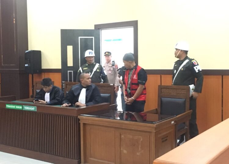 Pengadilan Negeri Padang menjatuhkan penjara seumur hidup kepada Mantan Kabag Ops Polres Solok Selatan, Kompol Dadang Iskandar, dalam kasus penembakan yang menewaskan Kasat Reskrim Polres Solok Selatan, AKP Ryanto Ulil Anshar. Foto: Ist