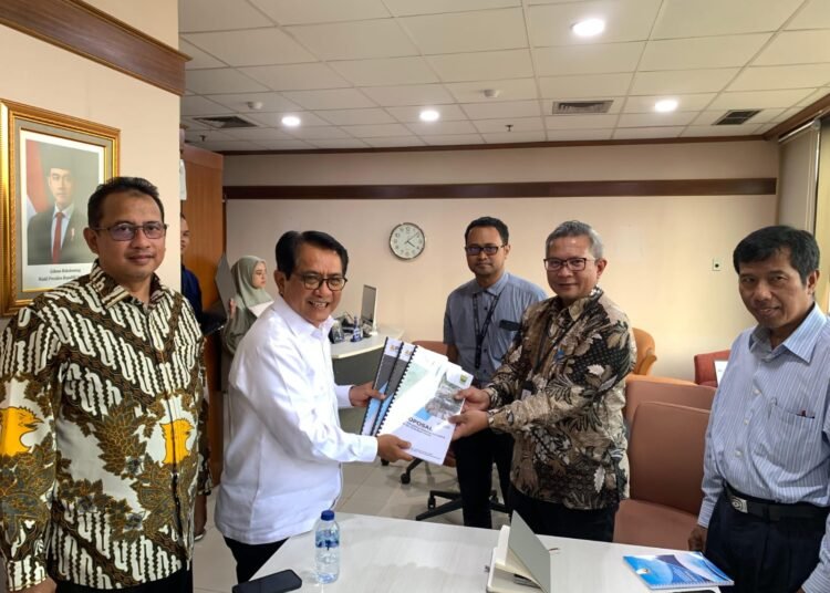 Bupati Padang Pariaman, John Kenedy Azis, saat melakukan kunjungan kerja ke Kementerian Bappenas pada Selasa (23/9).