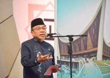 Pemko Padang Gelar Tabligh Akbar Peringati Maulid Nabi 1447 H, Wawako Maigus Nasir: Momentum Introspeksi ASN
