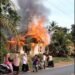 Video: Detik-Detik Api Lahap Rumah Warga di Pesisir Selatan