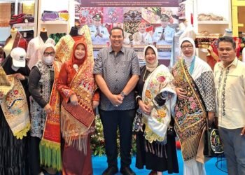 Produk Kerajinan Pariaman Tampil di Inacraft 2025, Yota Balad Ajak Perantau Ramaikan Stan UMKM