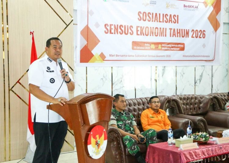Wali Kota Pariaman, Yota Balad membuka kegiatan Sosialisasi Sensus Ekonomi (SE) Tahun 2026 yang diselenggarakan oleh Badan Pusat Statistik (BPS) Kota Pariaman di Balairung Pendopo Wali Kota Pariaman, Rabu (15/10).