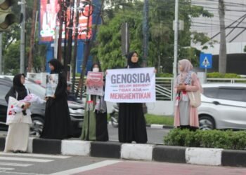 Komunitas Baik Berisik Padang Gelar Aksi Damai Peringati Dua Tahun Thufan Al-Aqsa