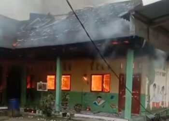Api Bakar 5 Ruang Belajar dan 1 Ruang Kepala Sekolah di SD Padang Pariaman