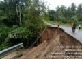 Jalan Utama ke Polres Padang Pariaman Ditutup Akibat Longsor