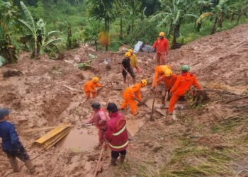 Rumah di Palupuah Agam Tertimbun Longsor, Satu Penghuni Masih Dicari
