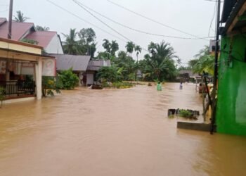 Padang Dilanda Bencana Hidrometeorologi, Sekolah Diliburkan