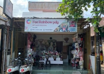 Fee Rainbow Padang, dari Hobi Jadi Sumber Penghasilan dan Peluang Kerja