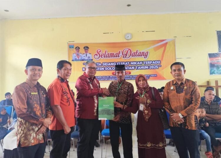 Pemerintah Kabupaten Solok Selatan kembali mempermudah pelayanan administrasi kependudukan melalui Pelayanan Terpadu Isbat Nikah.