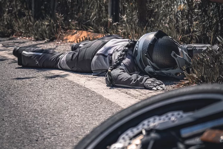 Ilustrasi kecelakaan sepeda motor (Foto: Unsplash)