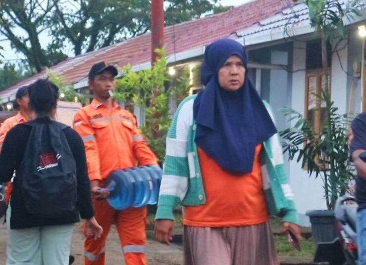 Warga korban banjir bandang Kota Padang telah menampati rumah hunian sementara di Kecamatan Koto Tangah. Foto: Ist