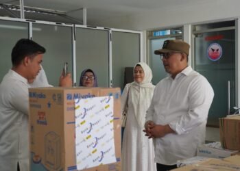 Bank Nagari Salurkan Bantuan untuk Warga Terdampak Galodo di Padang Panjang