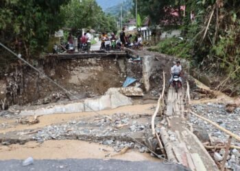 Data Terbaru Bencana Sumbar: 240 Meninggal dan 93 Hilang, Lebih dari 16 Ribu Warga Mengungsi