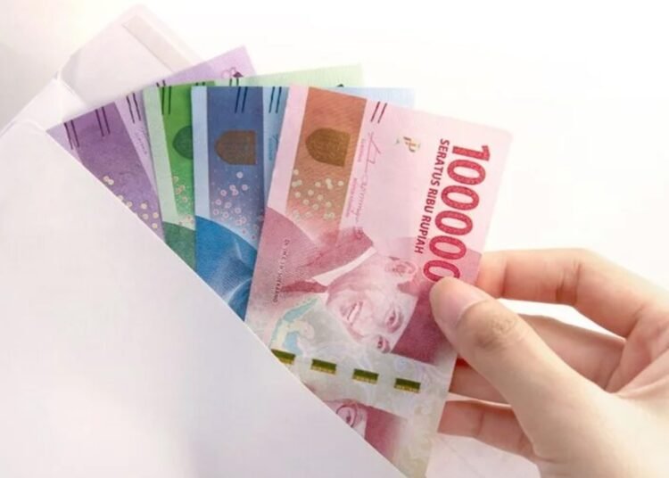 Ilustrasi gaji. Foto: Shutterstock