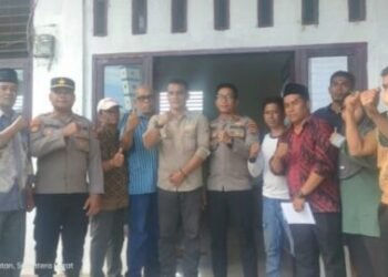 Segel Kantor Wali Nagari di Pesisir Selatan Dibuka, Wali Nagari Dilarang Masuk Kantor