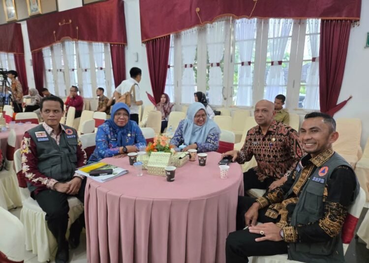 Wakil Wali Kota Padang Panjang, Allex Saputra, bersama OPD terkait, mengikuti Rapat Koordinasi Finalisasi Dokumen R3P Bencana Provinsi Sumatera Barat di Auditorium Gubernuran Sumbar, Kamis (8/1/2026).