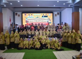 Wawako Padang Maigus Nasir Tutup PORSEMA II MKKS SMP Negeri, Dorong Guru Berprestasi