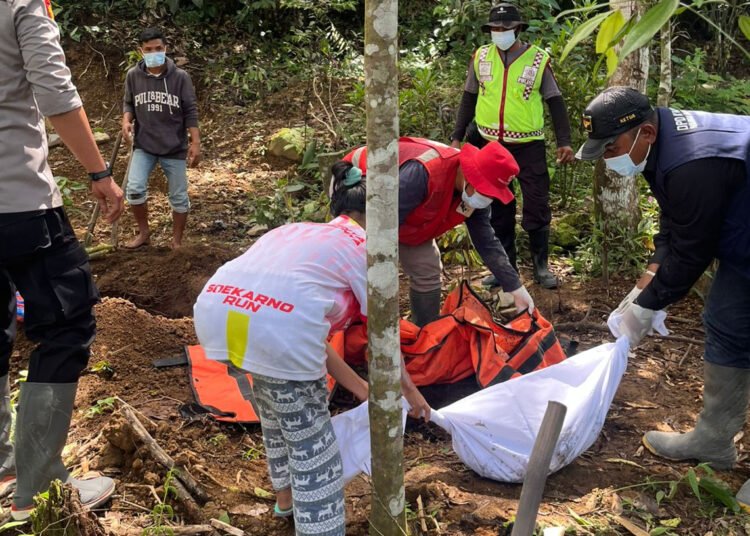 Warga Jorong Toboh, Nagari Malalak Timur, Kecamatan Malalak, Kabupaten Agam, dikejutkan dengan penemuan sesosok mayat balita laki-laki pada Minggu (18/1) sekitar pukul 10.21 WIB. 