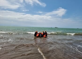 Tiga Anak Terseret Ombak di Pantai Ujung Batu Padang, Dua Tewas