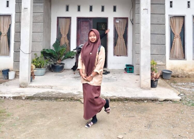 Seorang remaja perempuan bernama Nofive Azahra (17) asal Solok dilaporkan hilang sejak 8 Januari 2026.