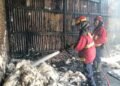 Sebuah Gudang di Padang Terbakar, 56 Petugas Damkar Diturunkan