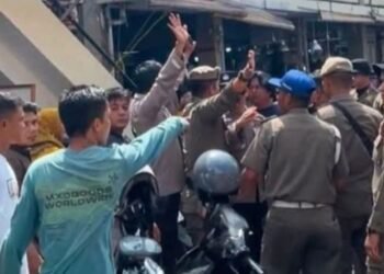 Tolak Relokasi, Penertiban PKL di Pasar Raya Padang Berakhir Ricuh