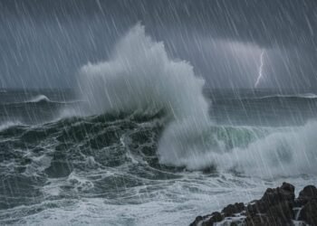 Hujan Ringan dan Gelombang 2,5 Meter Ancam Perairan Sumbar pada 5–6 Februari 2026