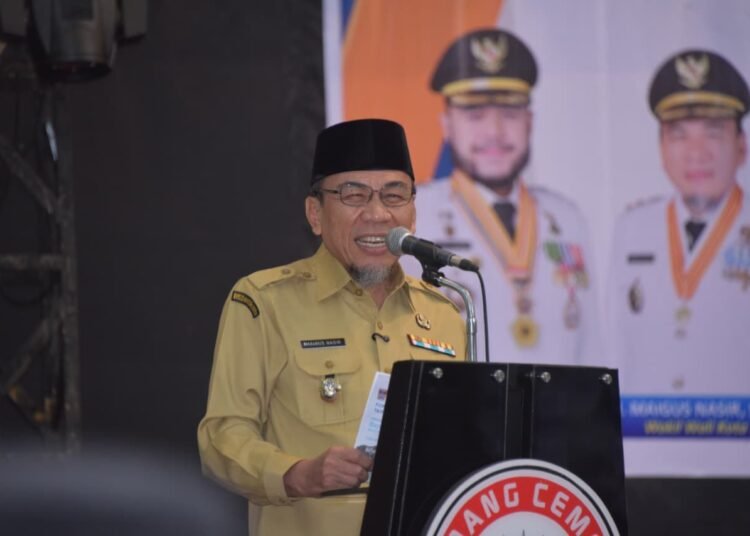 Wakil Wali Kota Padang, Maigus Nasir, resmi membuka Musyawarah Perencanaan Pembangunan (Musrenbang) Kecamatan Lubuk Kilangan Tahun 2027 di Gedung Serba Guna (GSG) PT Semen Padang, Senin (9/2/2026).