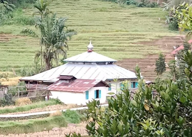 Surau Sawah Panjang, Katib Ilyas di Titian Dalam, Nagari Pandam Gadang, Kecamatan Suliki, Kabupaten Limapuluh Kota. (Foto: Reki)