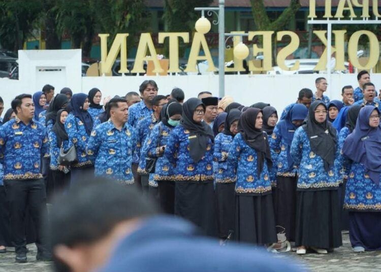 Pemerintah Kabupaten (Pemkab) Solok Selatan resmi menetapkan jadwal jam kerja Aparatur Sipil Negara (ASN) selama bulan Ramadan 1447 Hijriah atau 2026 Masehi.