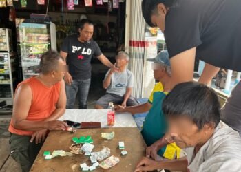 Hari Pertama Ramadan, Tiga Pria di Padang Pariaman Ditangkap Saat Asyik Main Judi