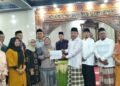 Wakil Bupati Dharmasraya Tutup Safari Ramadan, Serahkan Bantuan Rp10 Juta untuk Masjid
