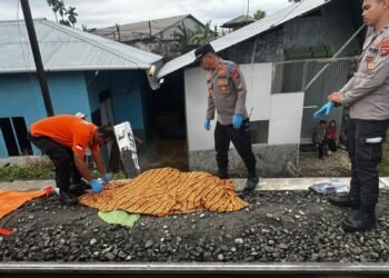 Polisi Beberkan Cerita Tewasnya Pekerja Jembatan Layang Sitinjau Lauik Tertabrak Kereta Api