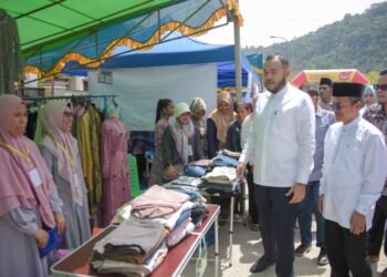 Wali Kota Padang Apresiasi Bazar Mom BBI di Kuranji, Hadirkan Pasar Murah hingga Aksi Sosial