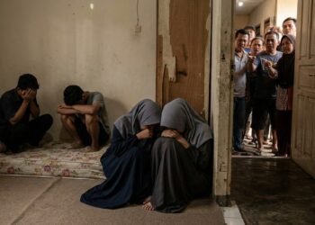 2 Santri Digerebek Pemuda di Rumah 2 Santriwati Kakak Beradik di Agam, Diduga Bersetubuh