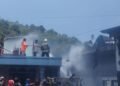 Terbakar Habis, Sebuah Rumah di Padang Panjang Tak Bisa Dihuni Lagi