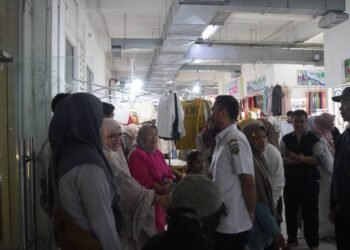 Wawako Padang Panjang Tinjau Pasar Pusat, Tekankan Kebersihan dan Penataan Jelang Lebaran