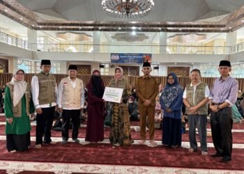 Baznas Padang Panjang Salurkan Zakat untuk 492 Mustahik