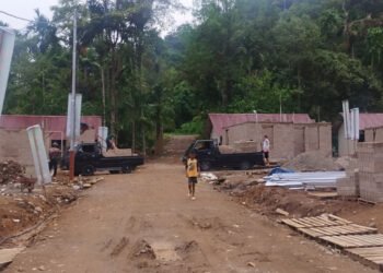 Penyintas Banjir Padang Sambut Idulfitri di Hunsela, Baju Lebaran dan Kue Tak Lagi Jadi Prioritas