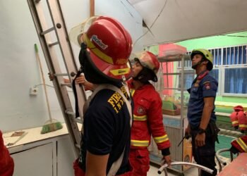 Kantin SMA Negeri di Padang Terbakar, 50 Pemadam Dikerahkan