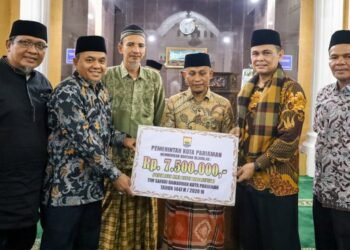 TSR Pemko Pariaman Kunjungi Masjid Al-Ikhlas Cubadak Air Selatan, Serahkan Bantuan Rp7,5 Juta