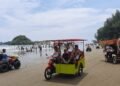 Pantai Air Manis Dipadati Wisatawan Saat Lebaran 2026, Pemko Sebut Program Padang Rancak Tuai Hasil Positif