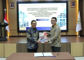 Wali Kota Ramlan Nurmatias Serahkan Laporan Keuangan 2025, Bukittinggi Masuki Tahap Audit BPK