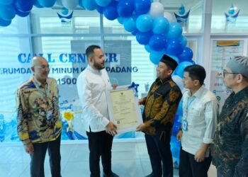 Wali Kota Padang Apresiasi Perumda AM Raih Sertifikat Halal Pertama di Sumatera