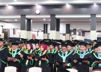 Wisuda ke-78 UM Sumatera Barat, Rektor Tekankan Integritas hingga Cinta Almamater
