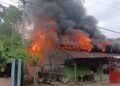 Sebuah Rumah di Pesisir Selatan Ludes Terbakar, Penyebab Masih Diselidiki